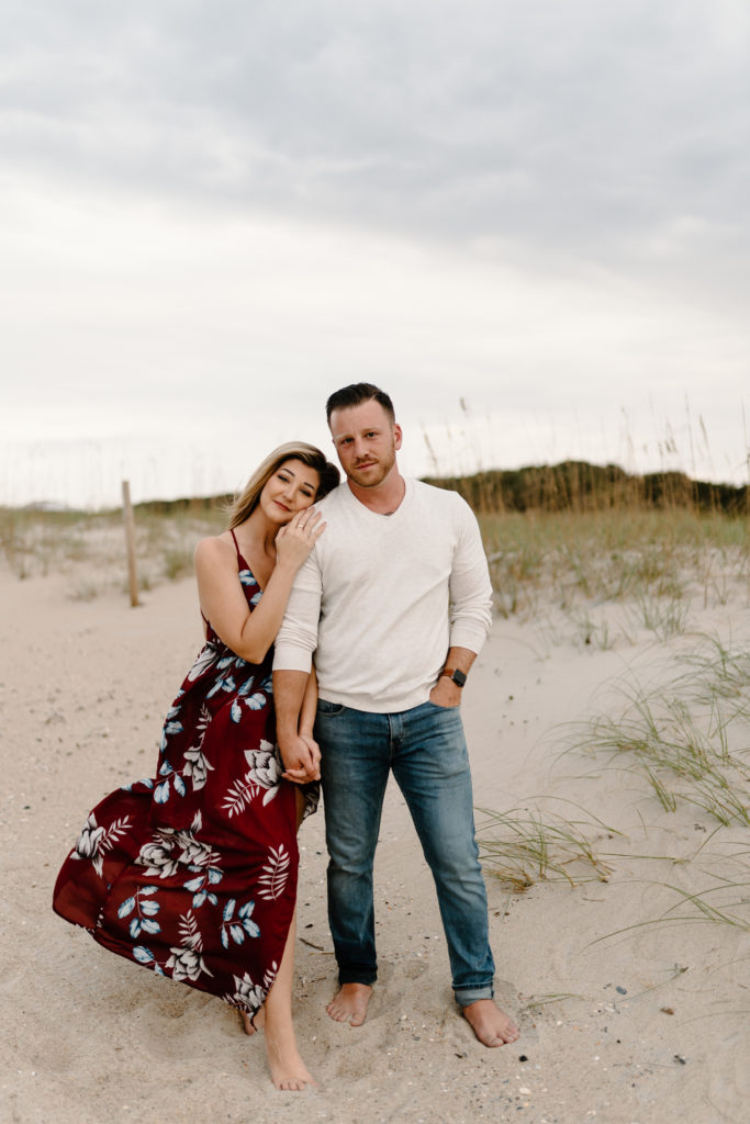 Tips for Styling Your Session Outfits whether it be your engagement photos, anniversary shoot, etc.