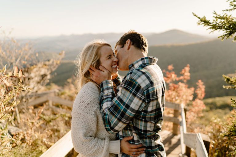 Fall Couples Photoshoot In The Mountains Of Blue Ridge Parkway ...