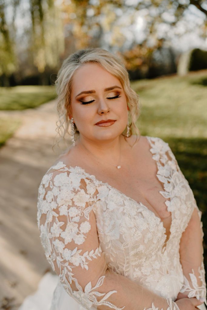 Bride poing for bridal portraits in Clemmons North Carolina